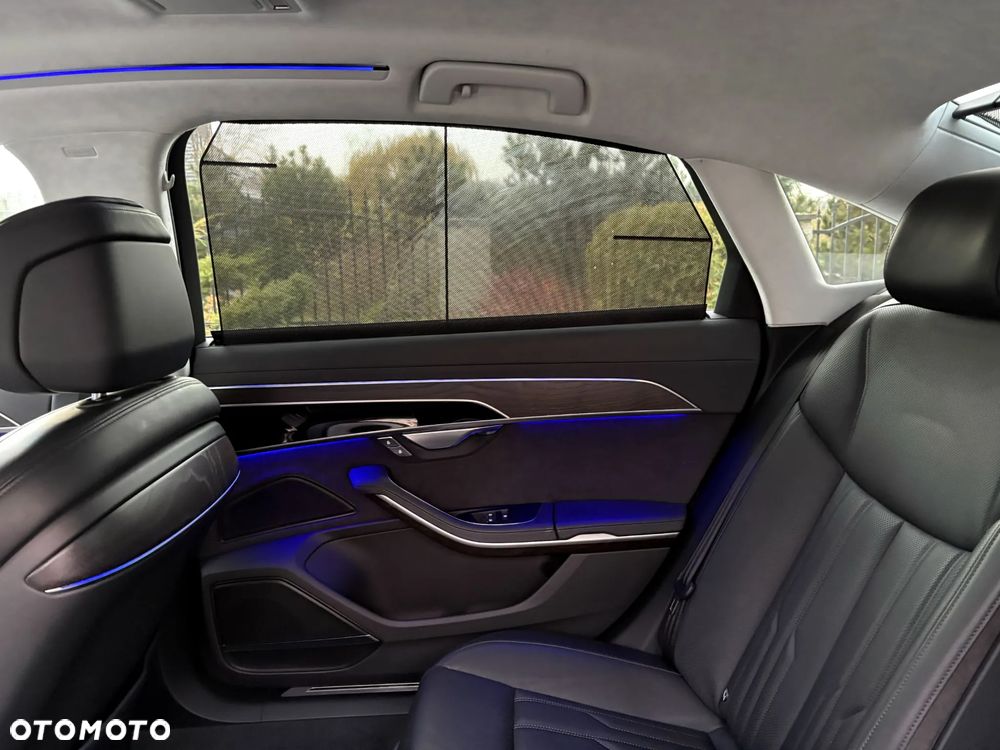 Audi A8 L 60 TFSI e Quattro Tiptronic - 23