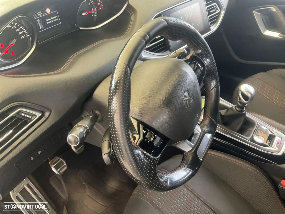 Peugeot 308 SW - 5