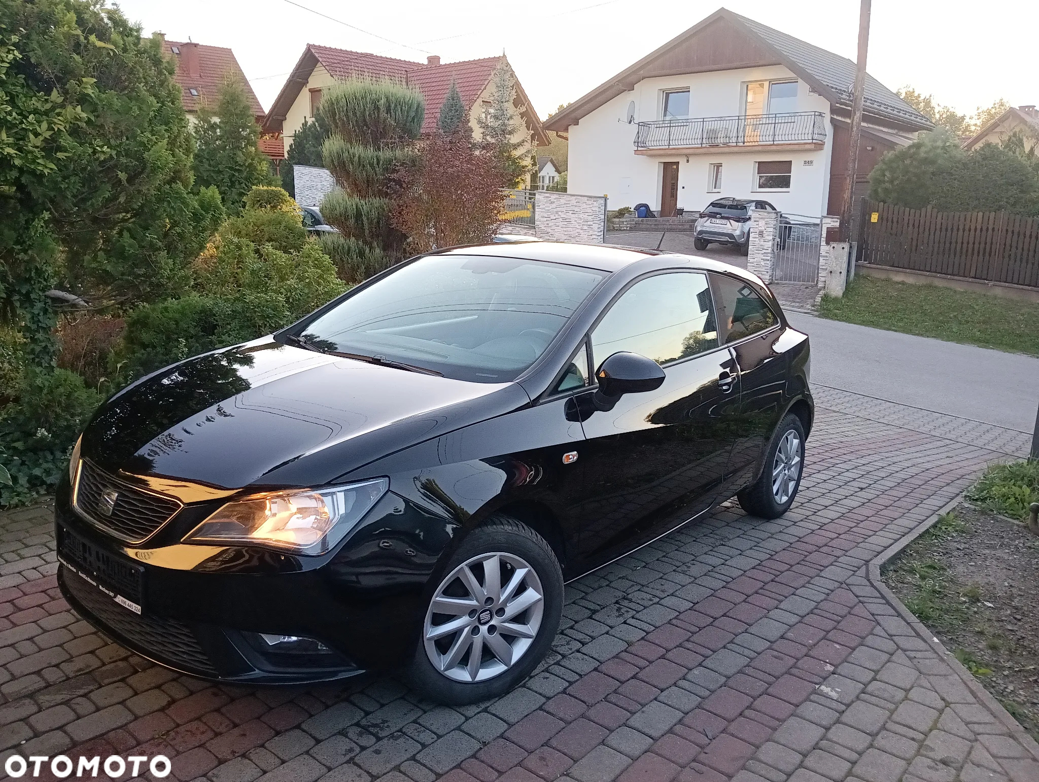 Seat Ibiza SC 1.4 16V SUN - 2