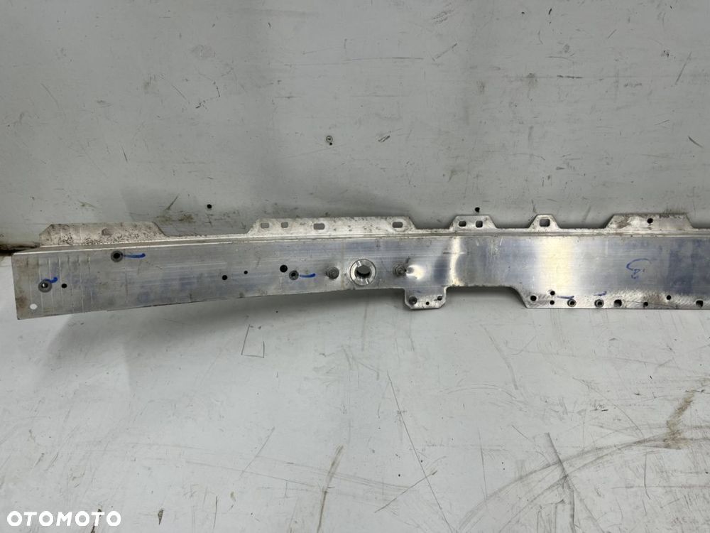 Belka zderzaka Mercedes w213 16-20r. przednia wzmocnienie passa uszkodzone a2136200130 - 13