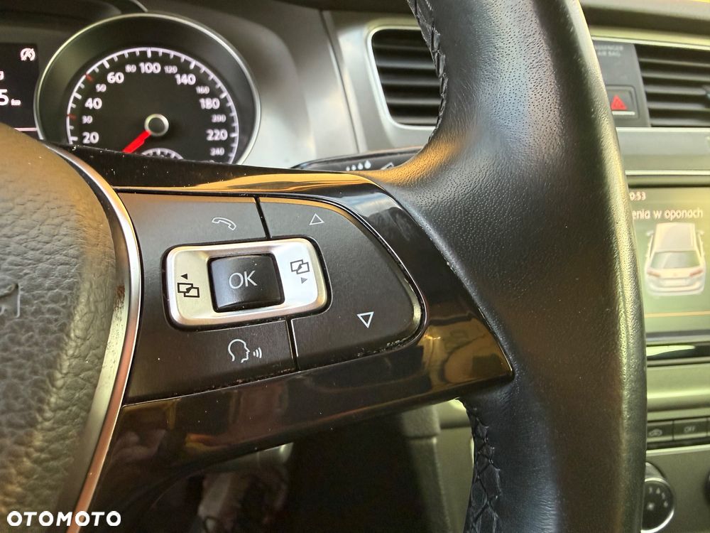 Volkswagen Golf 1.2 TSI BMT Trendline - 18