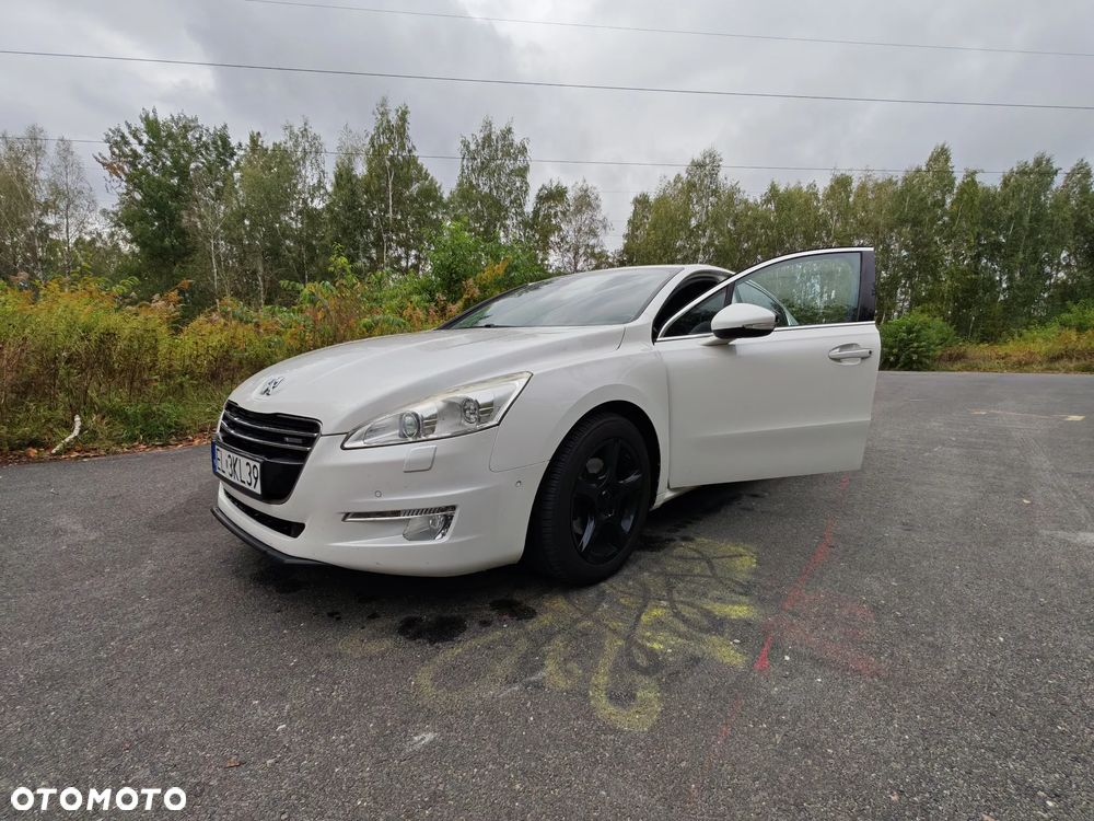 Peugeot 508 RXH Hybrid4 - 25