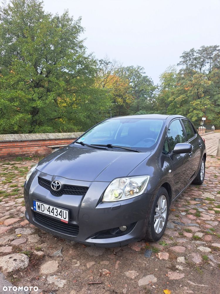 Toyota Auris - 3