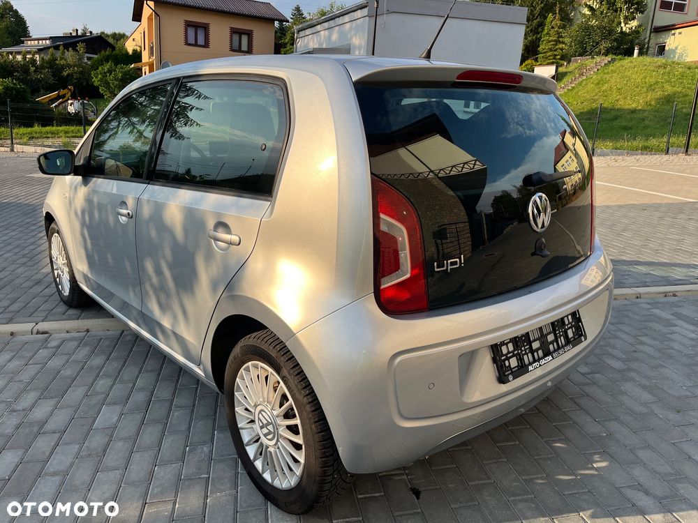 Volkswagen up! - 6