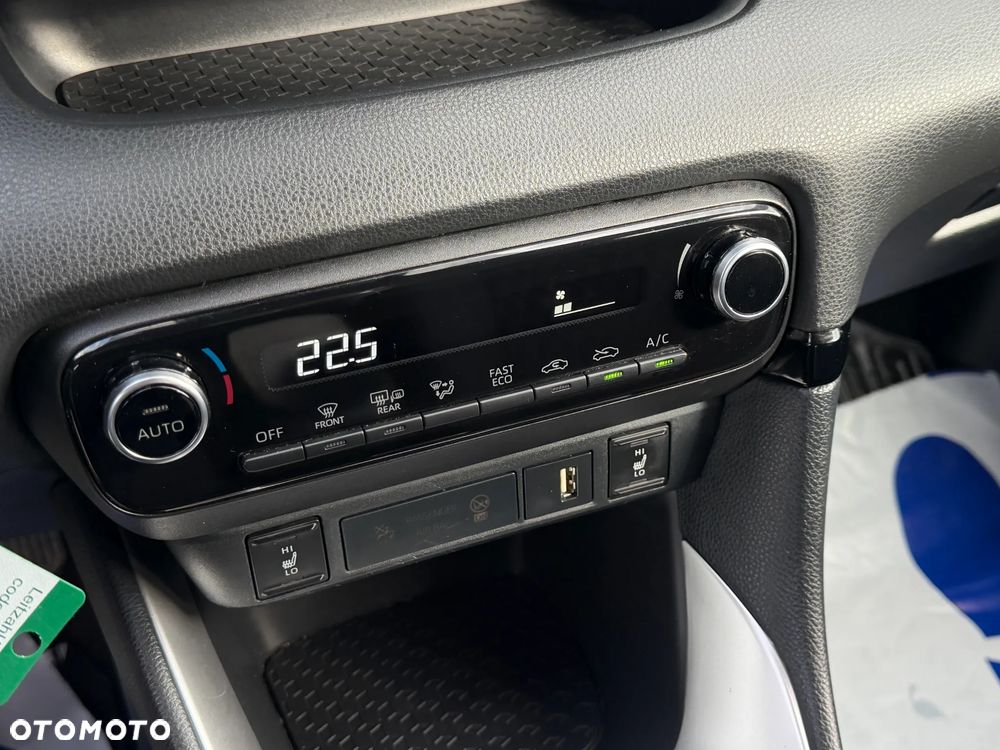 Toyota Yaris Hybrid 1.5 Comfort - 19