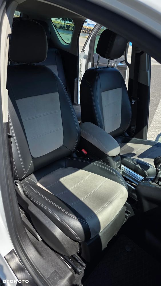 Opel Meriva 1.4 T Enjoy - 26