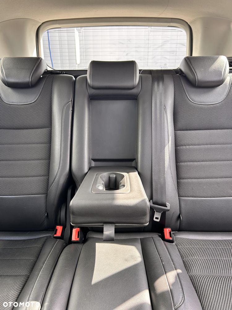 Ford Kuga 2.0 TDCi 4x4 Titanium - 13