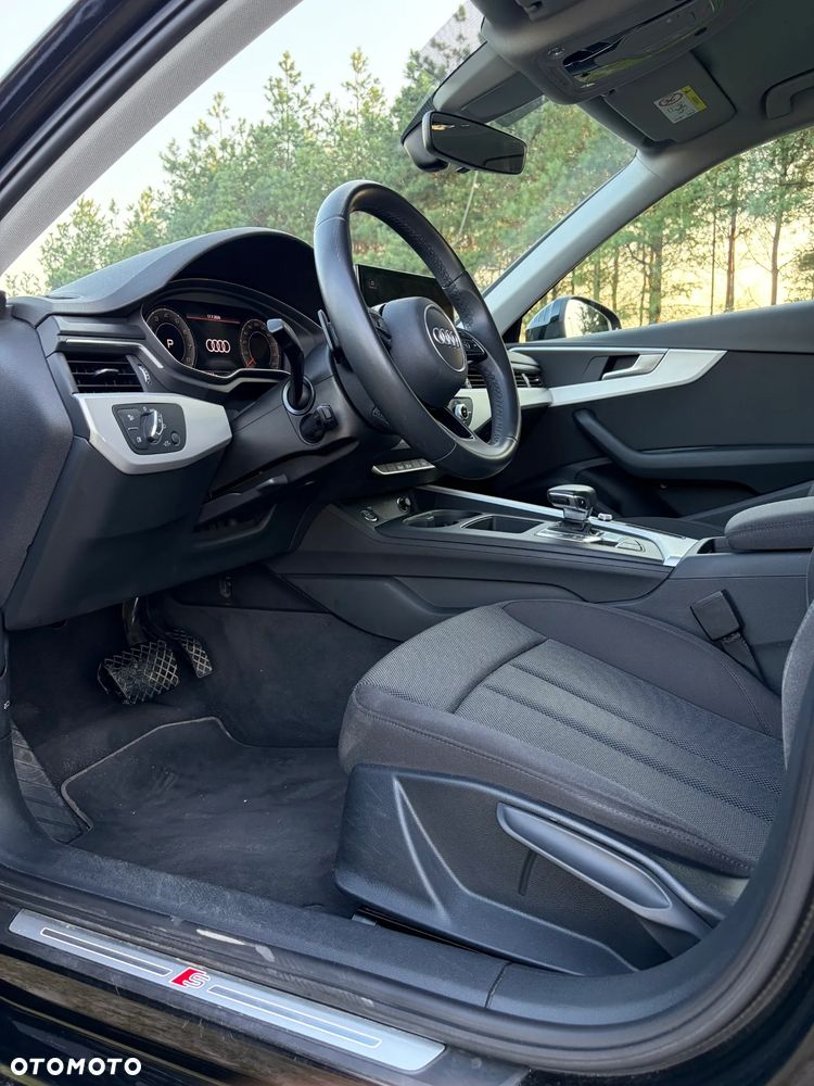 Audi A4 Limousine 35 TFSI mHEV S Line S tronic - 22