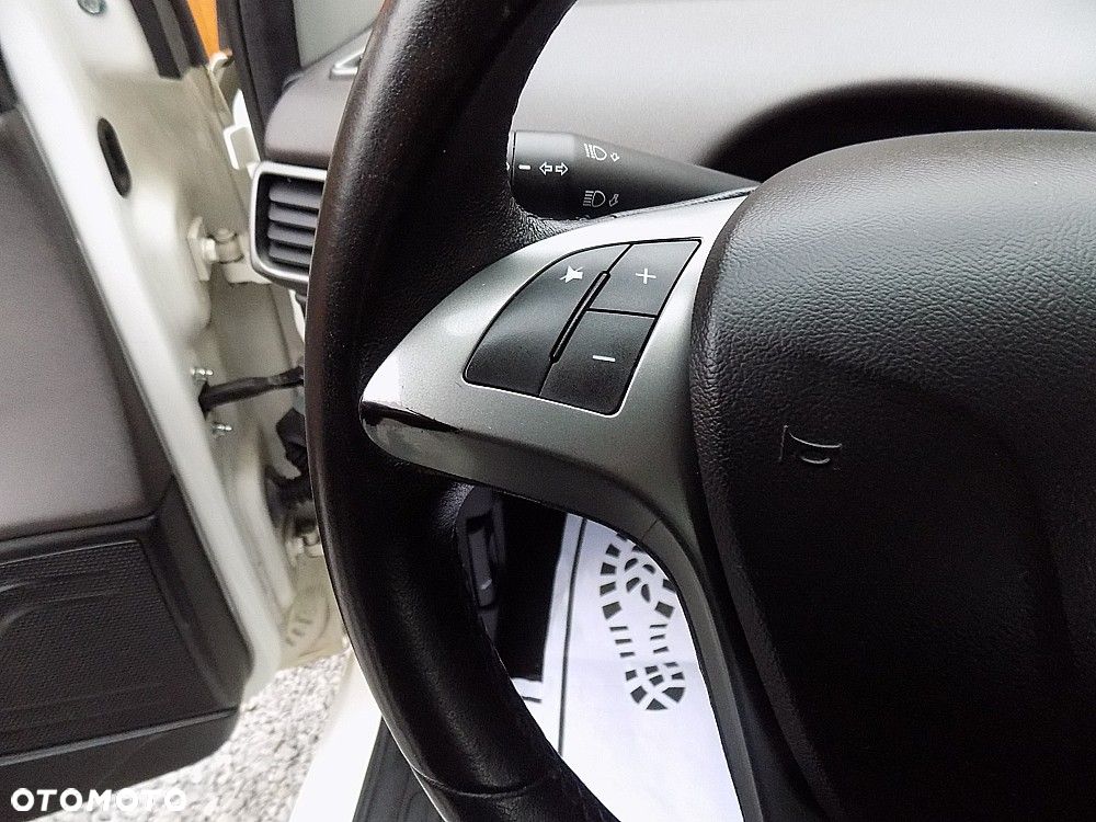 Lancia Ypsilon 0.9 Black&Red S&S - 11