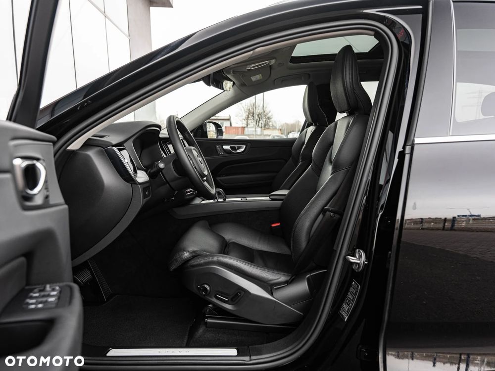 Volvo XC 60 B4 D Geartronic Inscription - 24