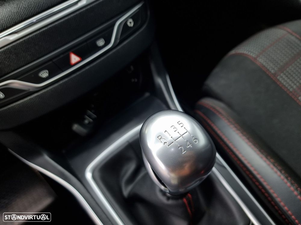 Peugeot 308 1.2 PureTech GT Line - 12