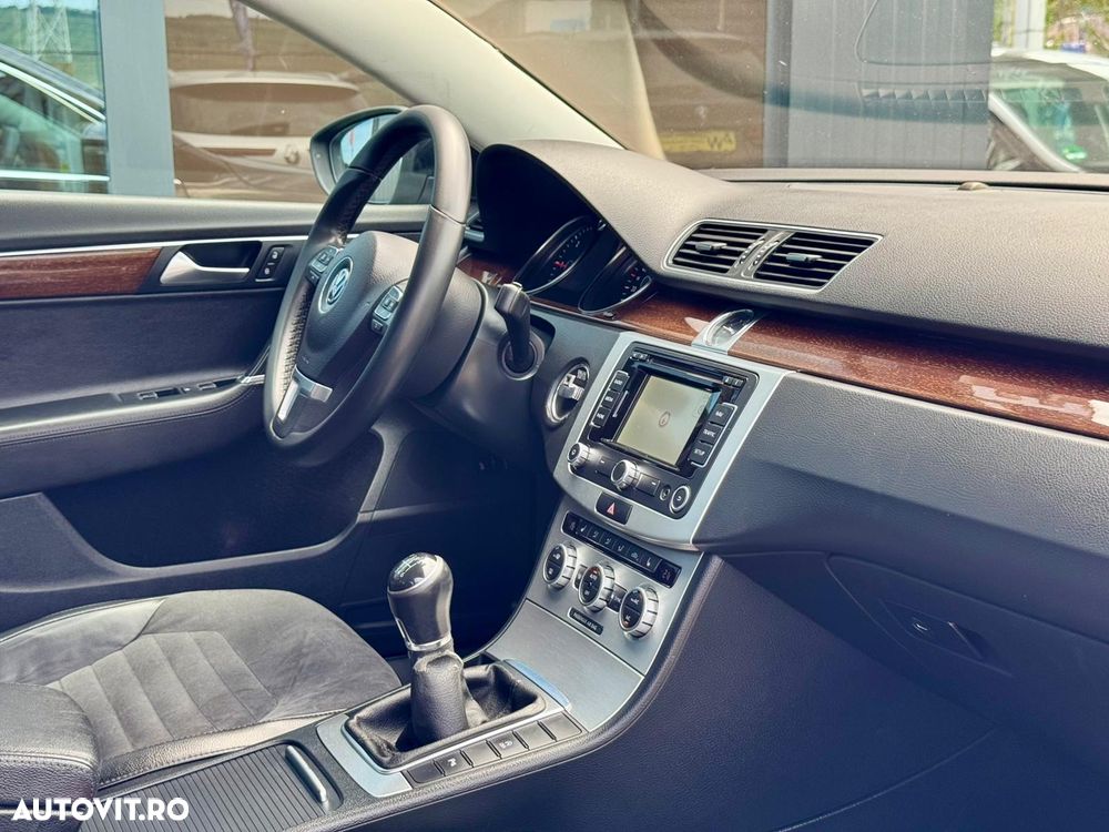 Volkswagen Passat 2.0 TDI Highline - 7