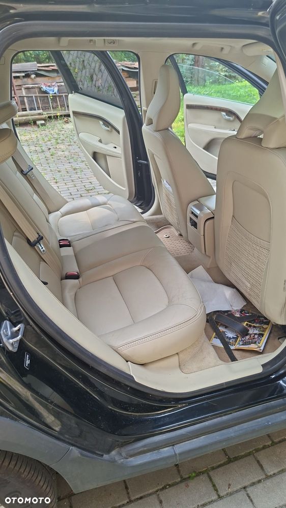 Volvo XC 70 - 7