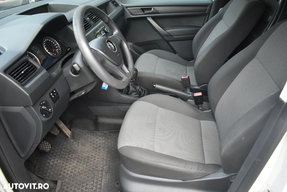Volkswagen Caddy - 11