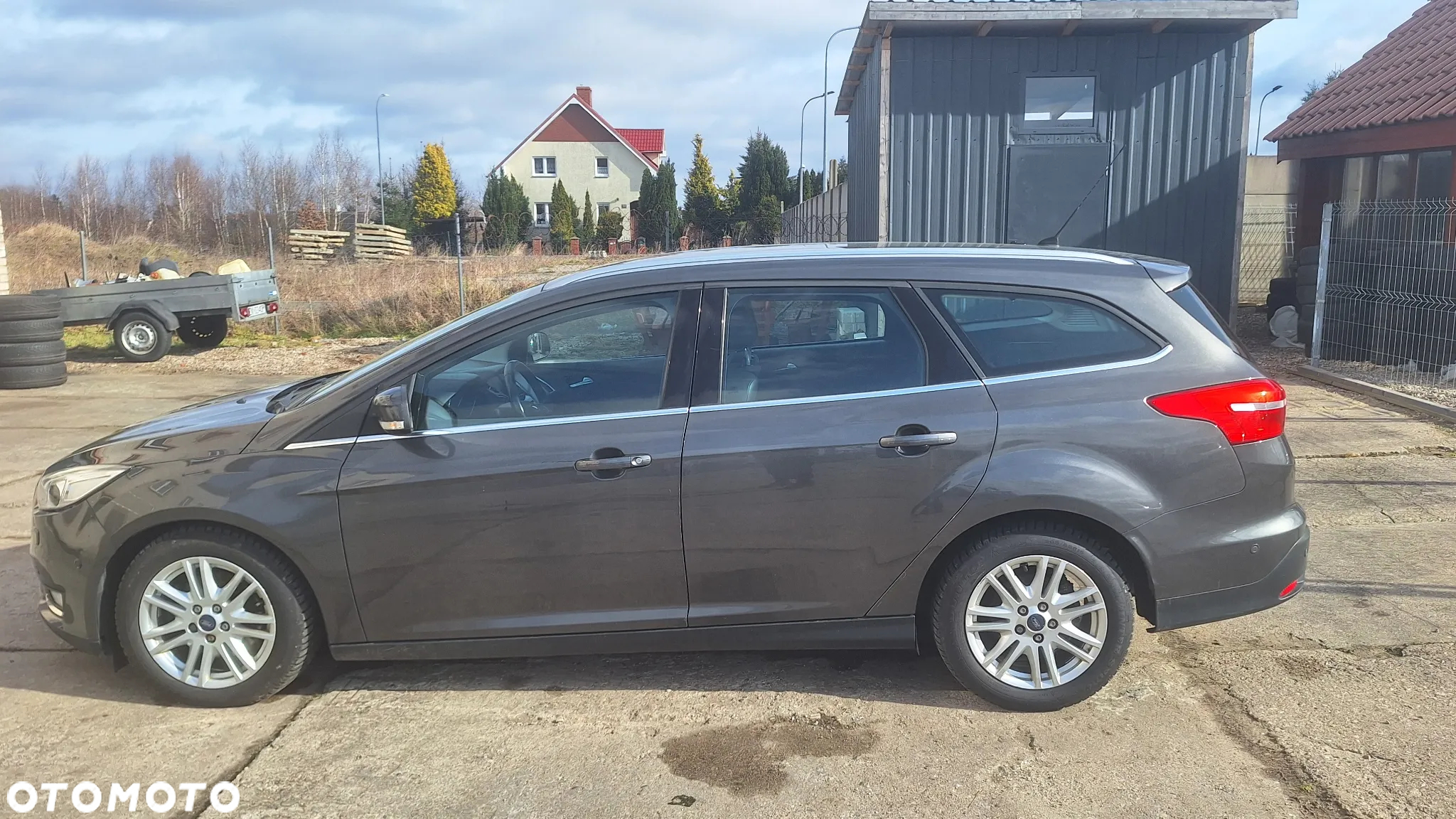 Ford Focus 2.0 EcoBlue Start-Stopp-System TITANIUM - 9