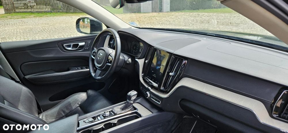 Volvo XC 60 T4 Inscription - 18