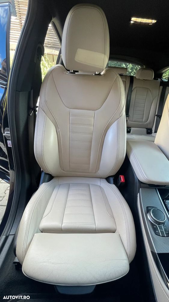 BMW X4 xDrive20i AT xLine - 24
