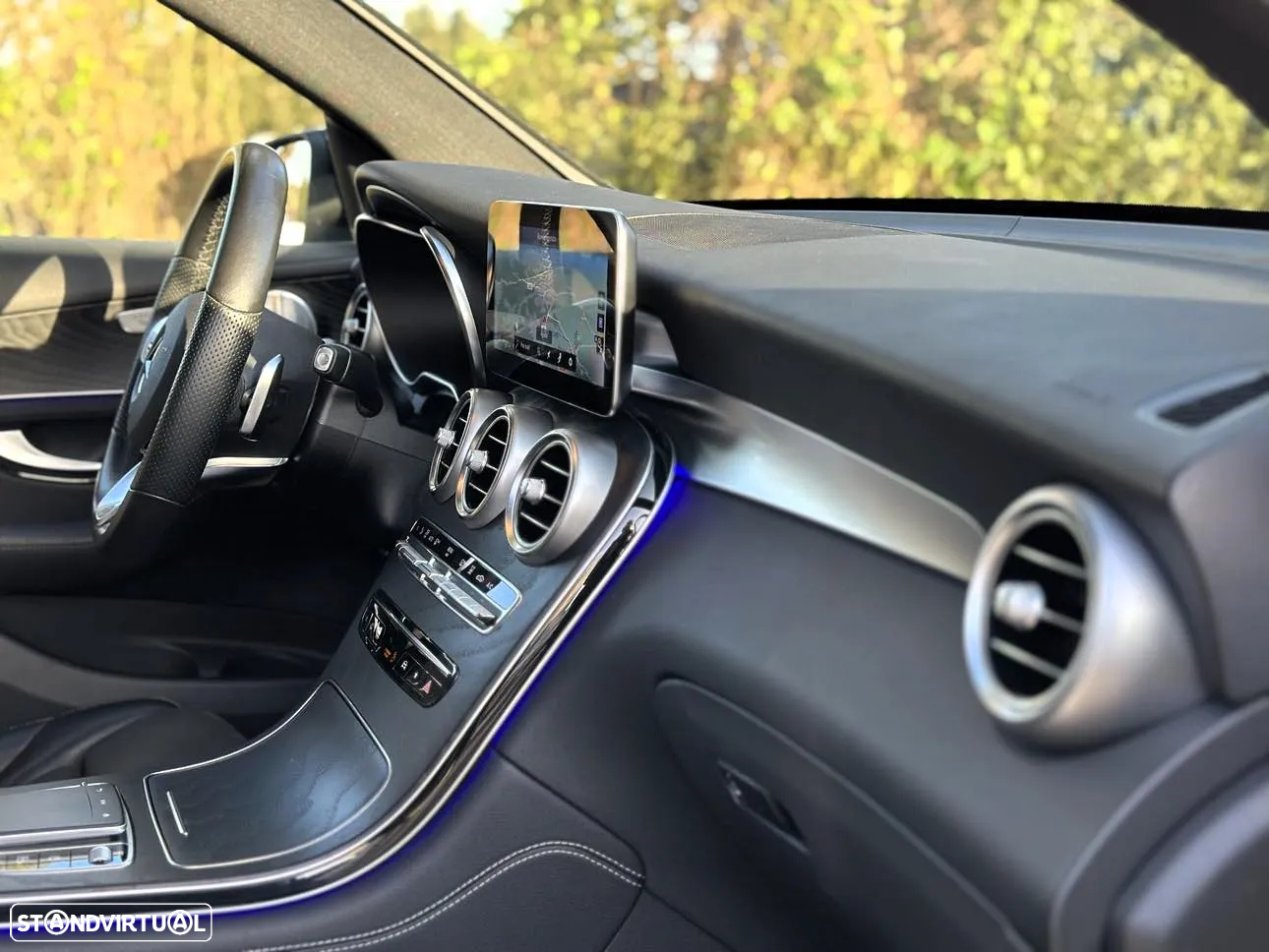 Mercedes-Benz GLC 300 de 4Matic - 25