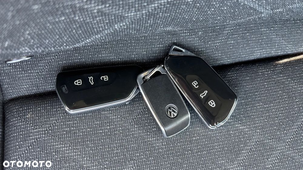Volkswagen Golf 2.0 TDI - 12
