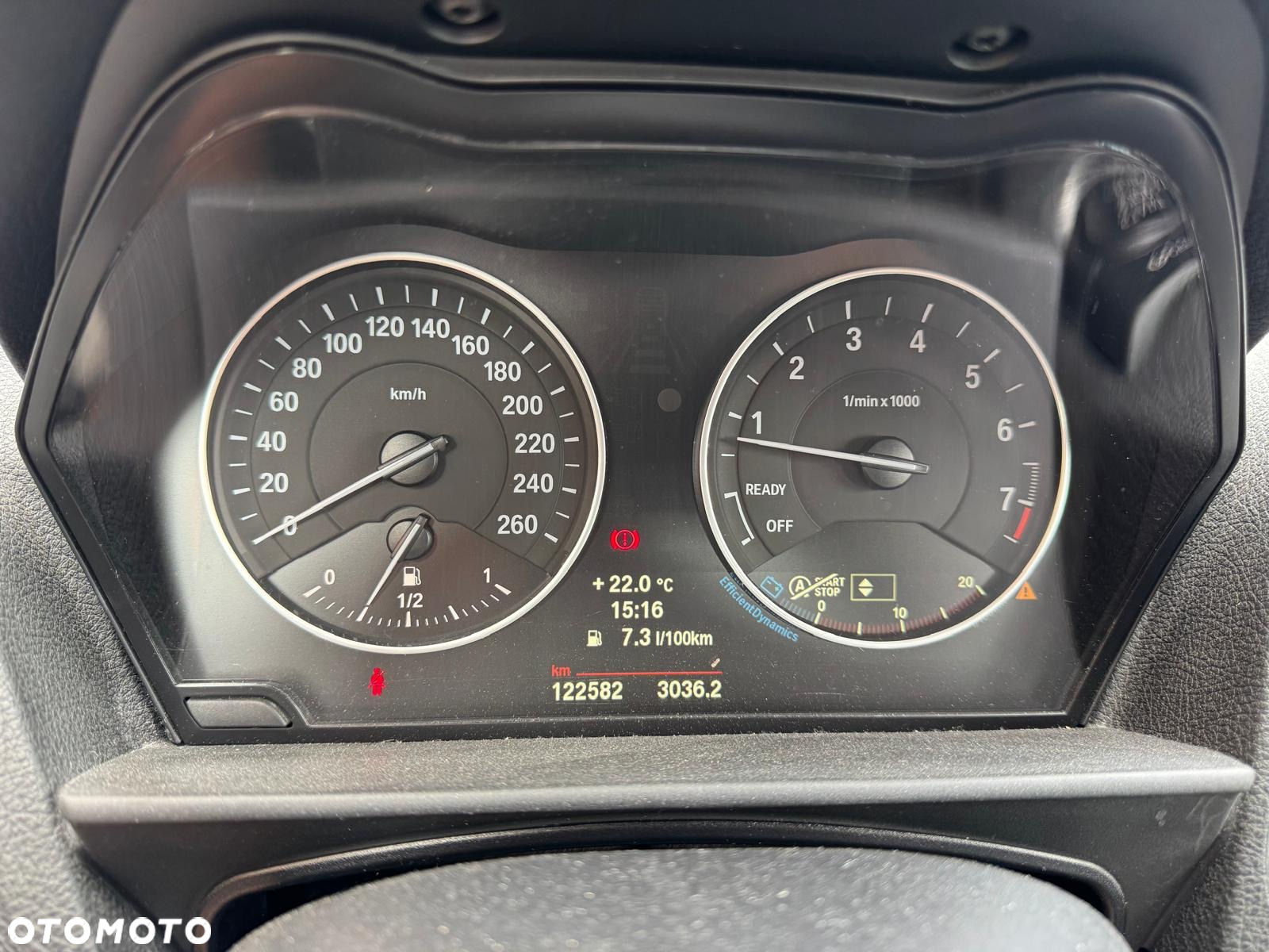 BMW Seria 1 118i Sport Line - 30