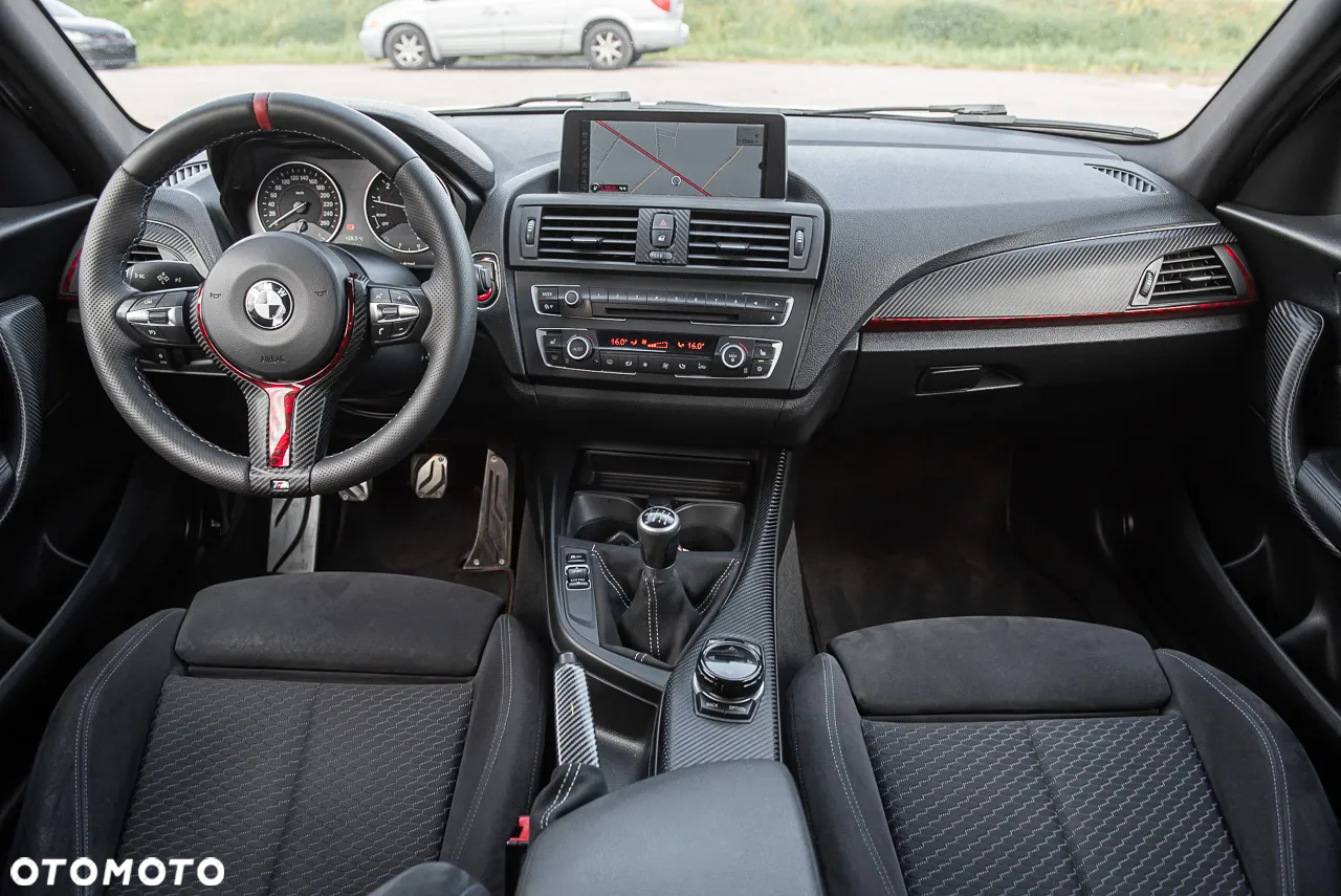 BMW Seria 1 118i - 26