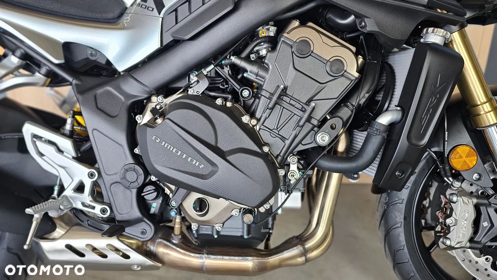 QJMOTOR SRK 800 - 7