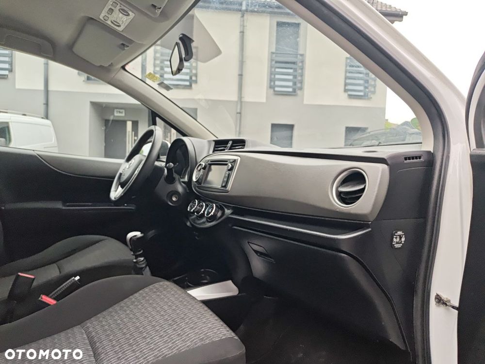 Toyota Yaris 1.33 VVT-i Comfort - 16