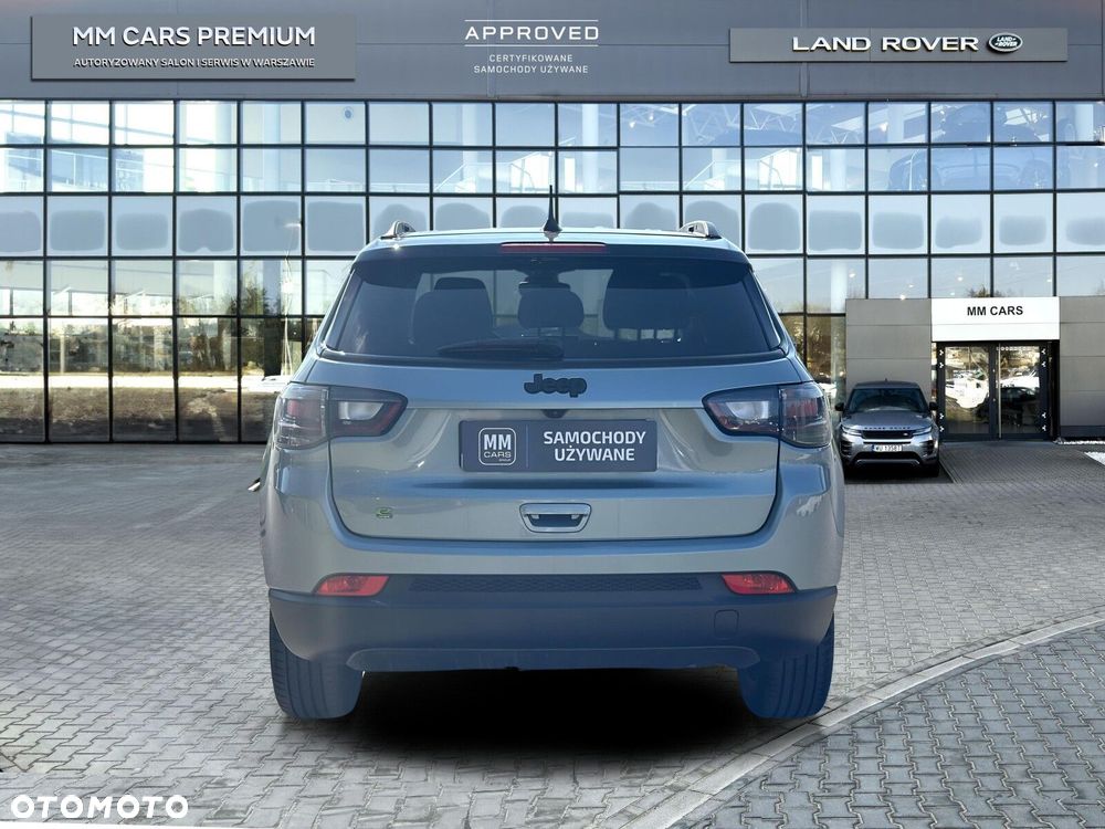 Jeep Compass - 11