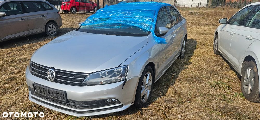 Volkswagen Jetta 1.2 TSI Comfortline CityLine - 3