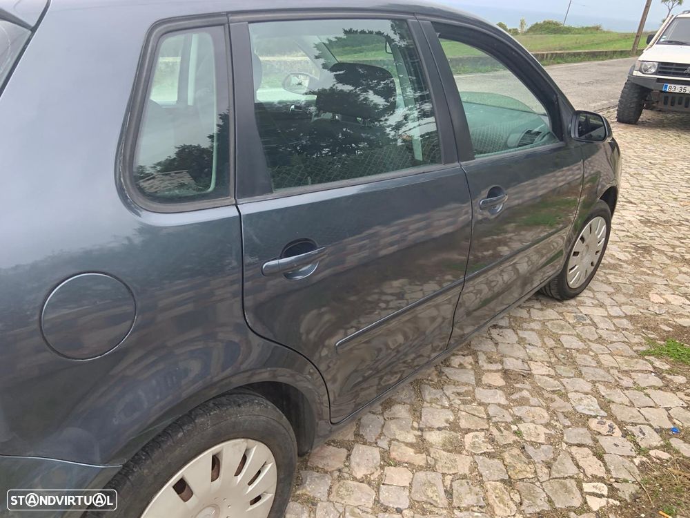 VW Polo 1.4 TDi Confortline - 6