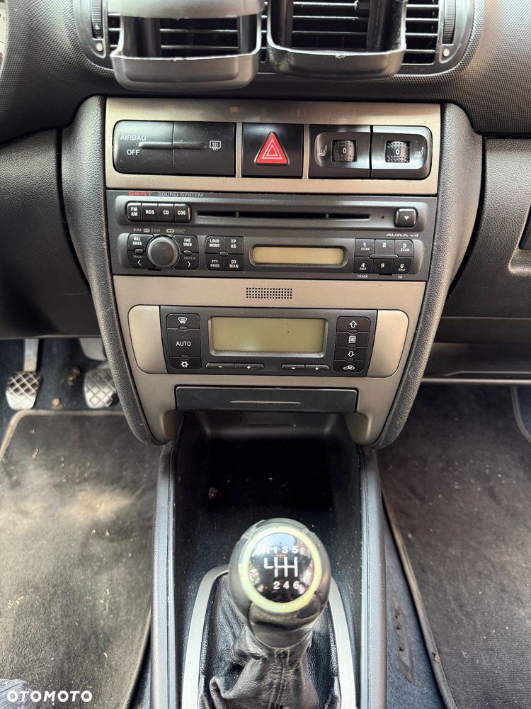 Seat Leon 1.9 TDI 150 Sport - 29