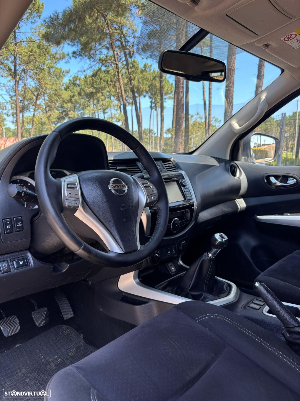 Nissan Navara 2.3 dCi CD 4WD Acenta - 12