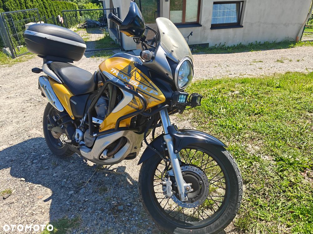 Honda Transalp - 8