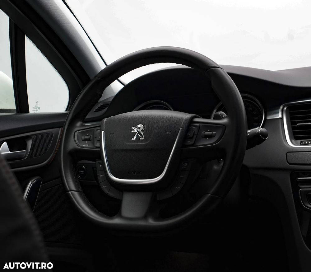 Peugeot 508 2.0 BlueHDI FAP BVA GT - 17