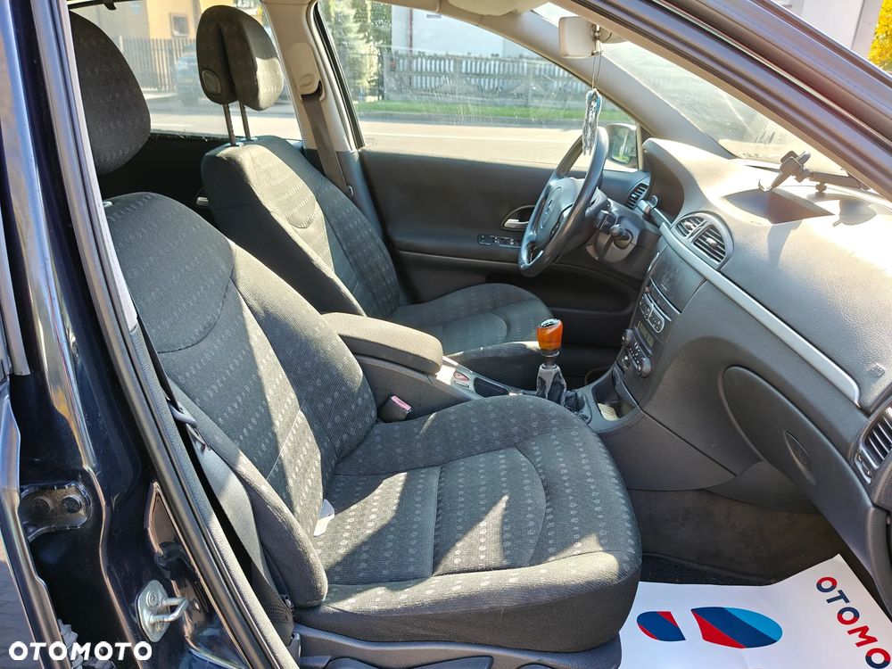 Renault Laguna 1.9 dCi Initiale - 23