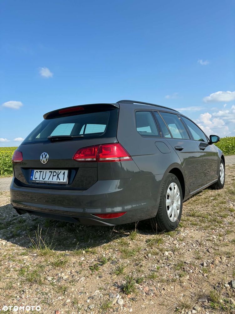 Volkswagen Golf 1.2 TSI BMT Comfortline - 9