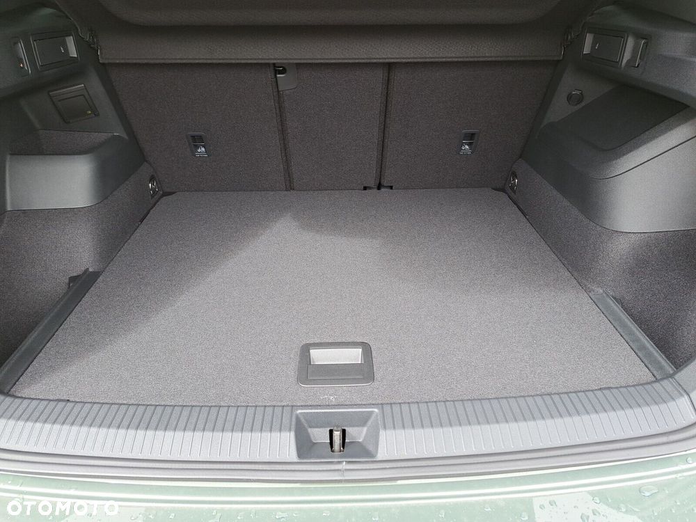 Volkswagen Tiguan - 18
