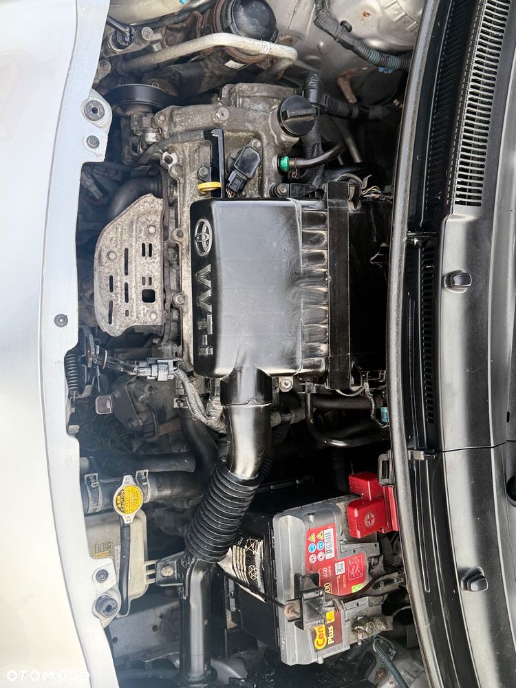 Toyota Yaris 1.3 Prestige - 11