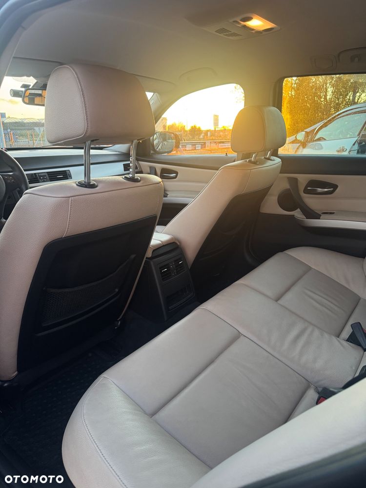 BMW Seria 3 - 13