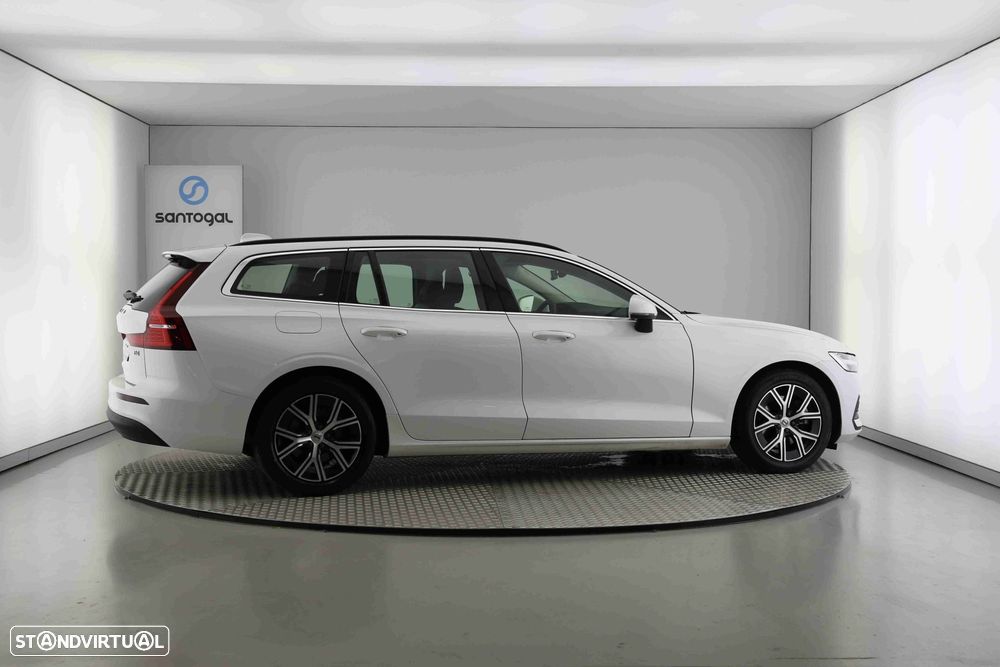 Volvo V60 2.0 B4 Core Auto - 3