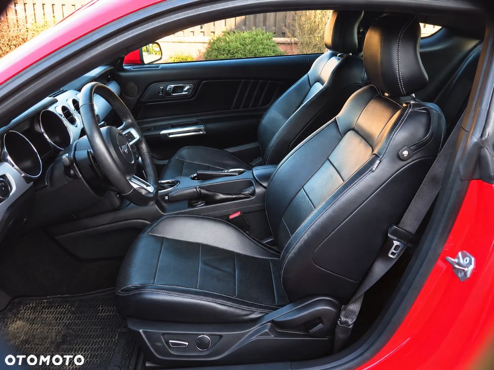 Ford Mustang 3.7 V6 - 13