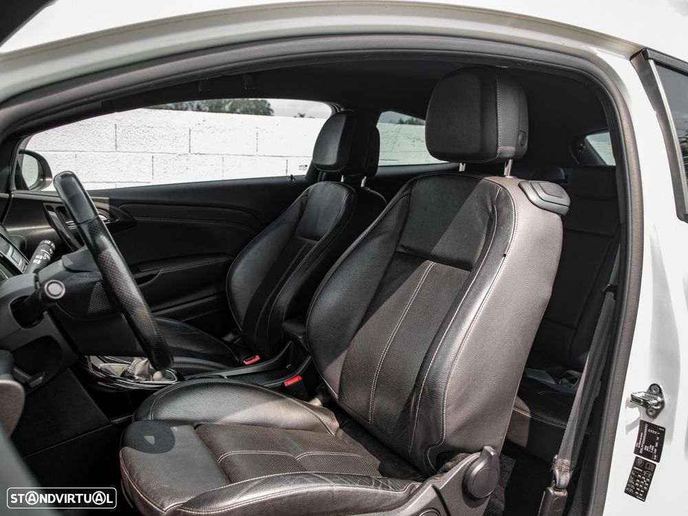 Opel Astra GTC 1.6 CDTi S/S - 17