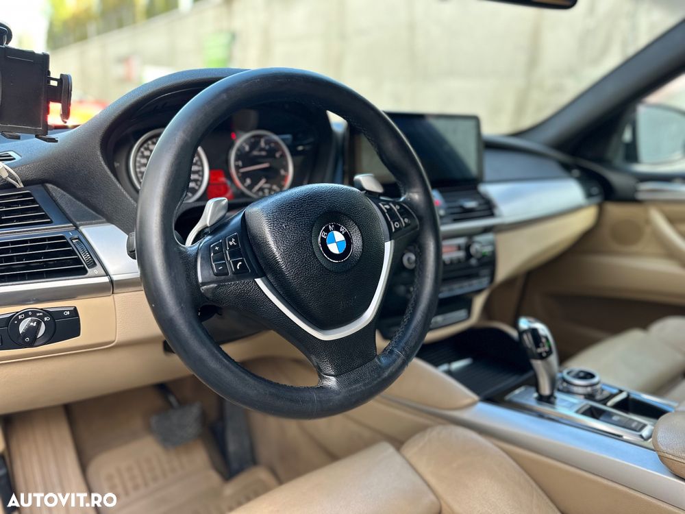 BMW X6 xDrive30d - 17