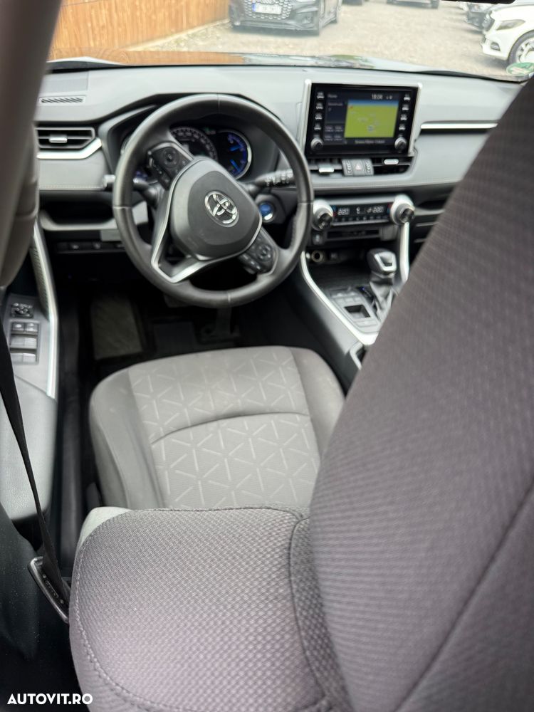 Toyota RAV4 - 14