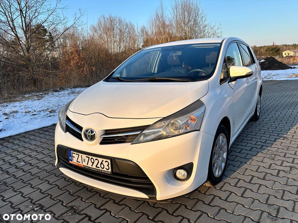 Toyota Verso 1.6 D-4D Active - 1