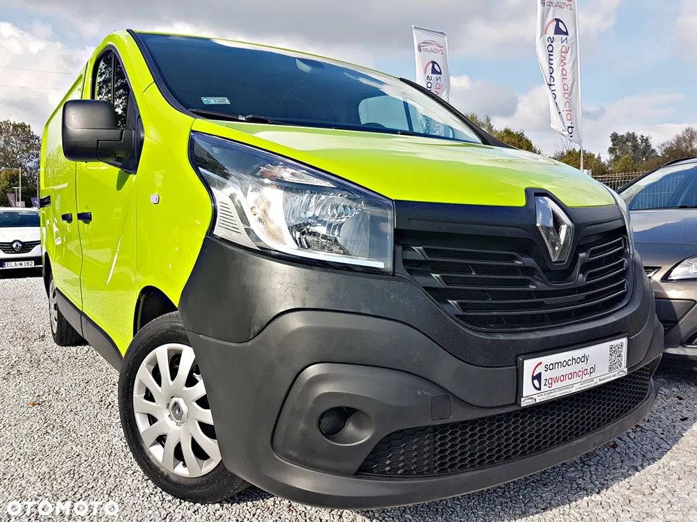 Renault TRAFIC - 2