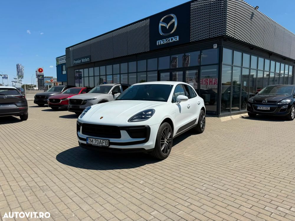 Porsche Macan T - 2