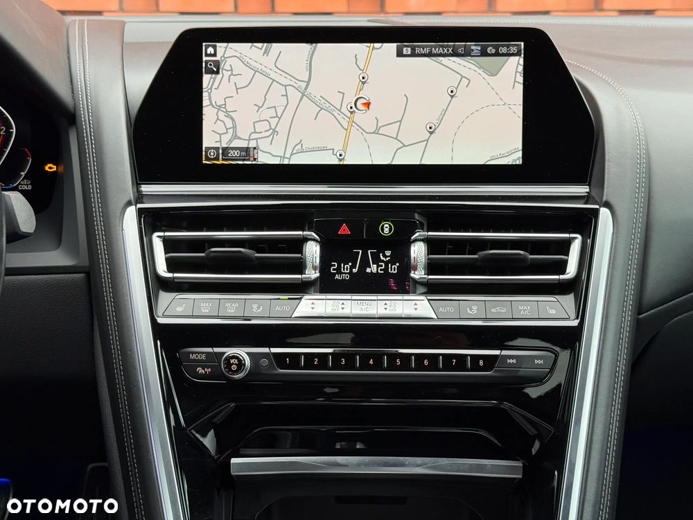 BMW Seria 8 - 18