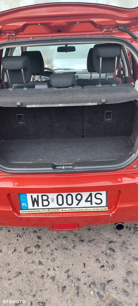 Suzuki Swift 1.3 DDiS Comfort - 14