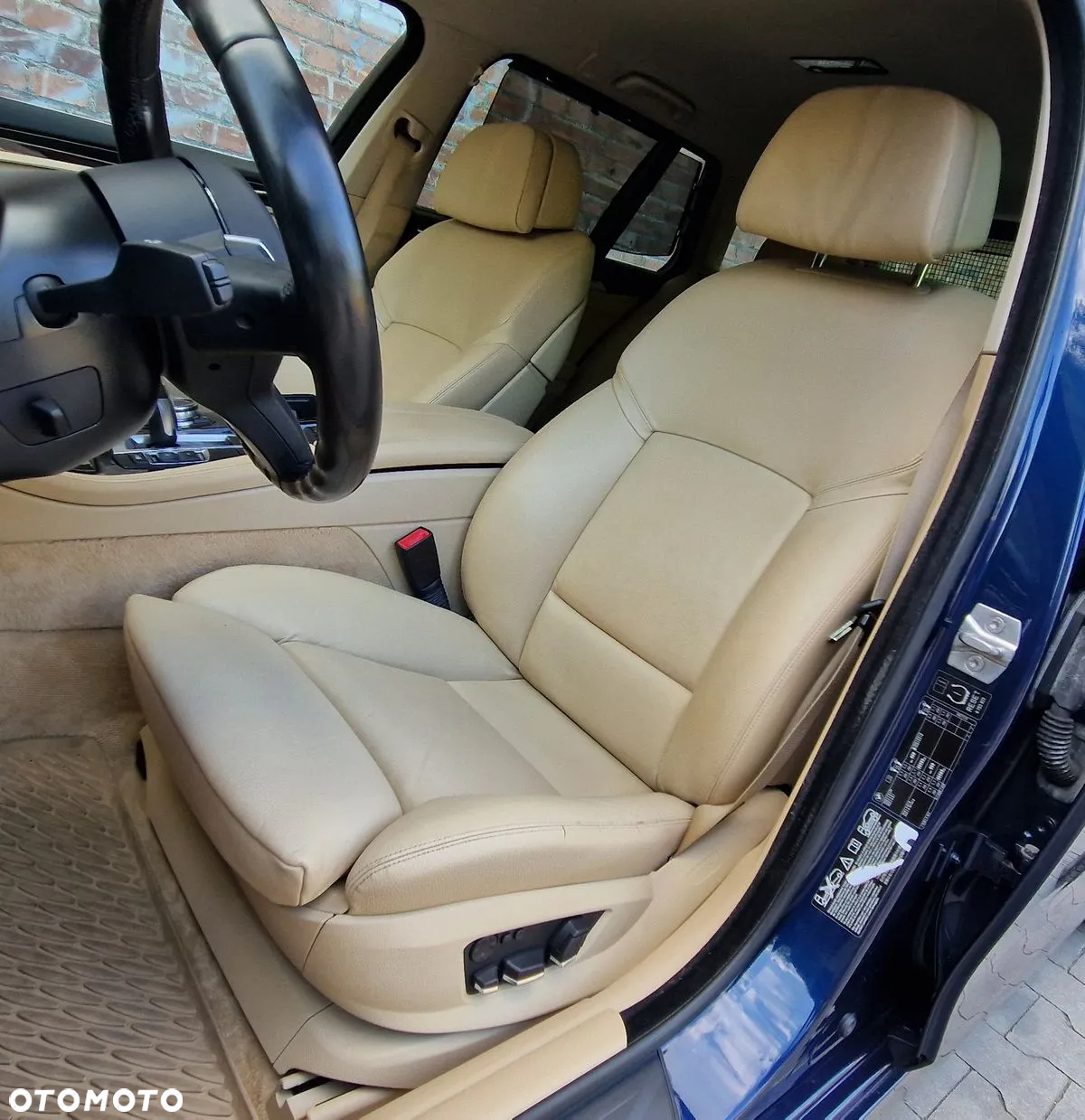 BMW Seria 5 530d xDrive Touring Sport-Aut - 8